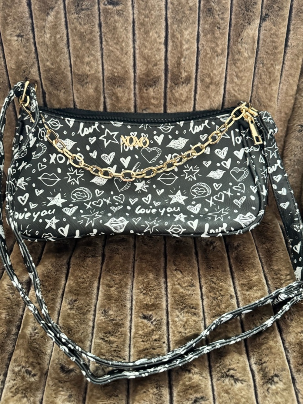 New XOXO Black Graphic Print Crossbody Bag with Gold Chain